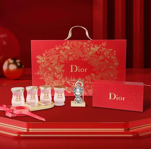 Kasus pelanggan:Dior-High-end kotak hadiah sarang burung